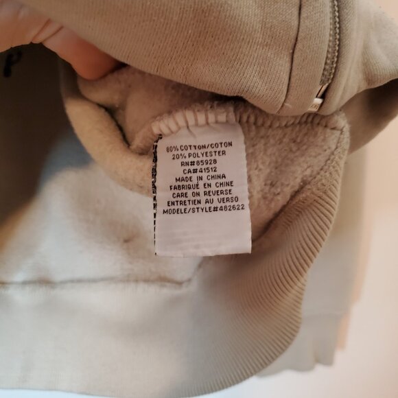 NOT FOR SALE Poshmark will Restrict Sellers Accounts If We Delete Too Many Items - Picture 5 of 9